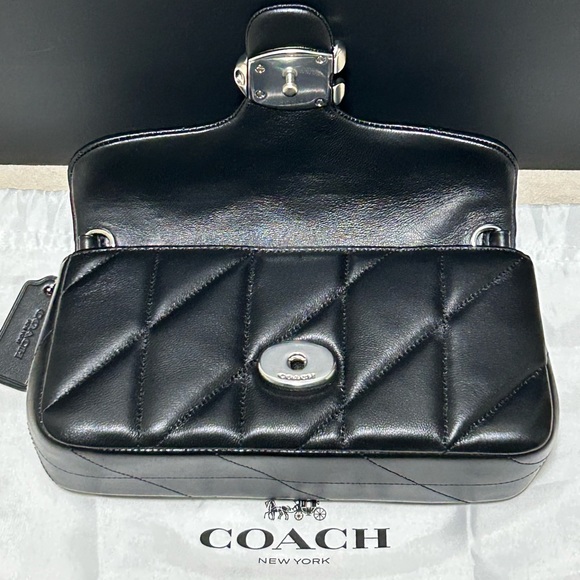 COACH Tabby 19 Quilted Nappa Leather Chain Crossbody/Wristlet w/Dust Bag - Picture 4 of 11